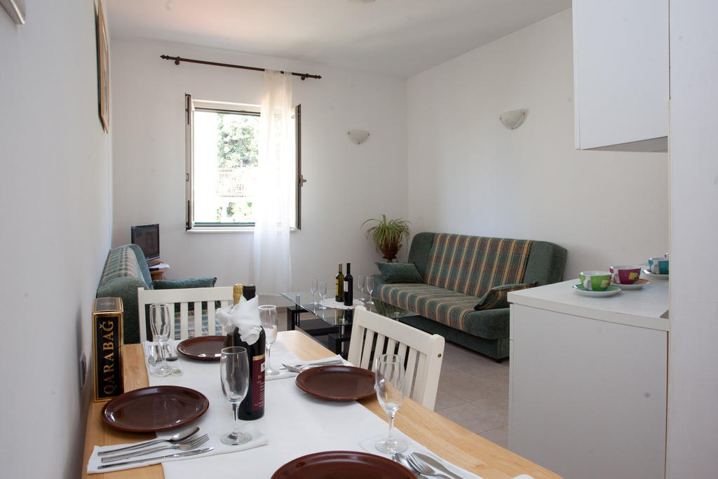 Yacht Beach Apartments Kaštela 객실 사진